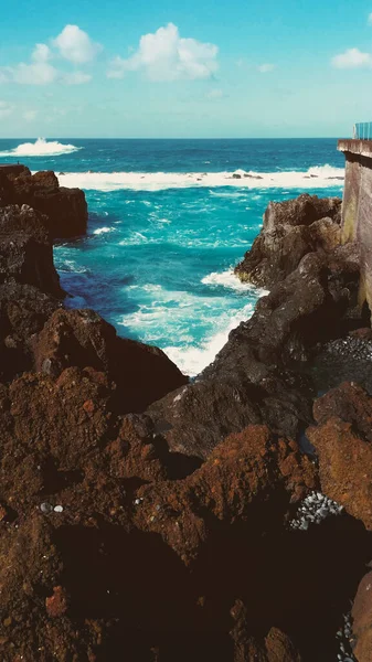 Plage Rocheuse Forme Avec Des Vagues Dans Île Tenerife Photo — Photo