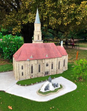 Mimari kilise inşa modeli, doğa geçmişi. Yüksek kalite fotoğraf