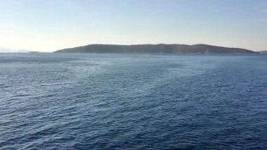Feribottan dalgalı okyanus manzarası. Yüksek kaliteli FullHD görüntüler