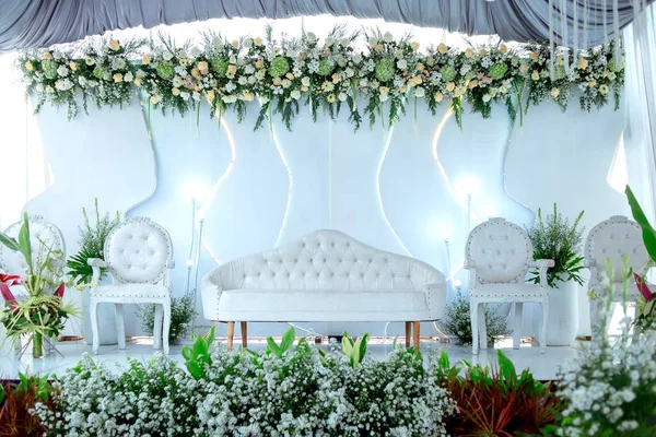 Свадебные Украшения Свадебный Фон Цветами Индонезийскими Украшениями — стоковое фото