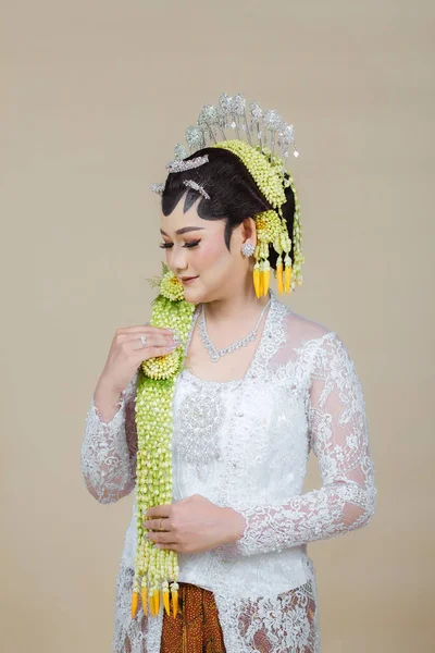 Beautiful Model Wearing Javanese Indonesian Wedding Dress — Stock Photo, Image