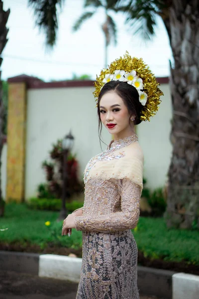 Beautiful Indonesian Woman Wearing Kebaya Kebaya Type Upper Garment Traditionally — Fotografia de Stock