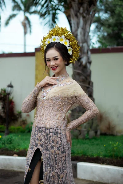 Beautiful Indonesian Woman Wearing Kebaya Kebaya Type Upper Garment Traditionally — Fotografie, imagine de stoc