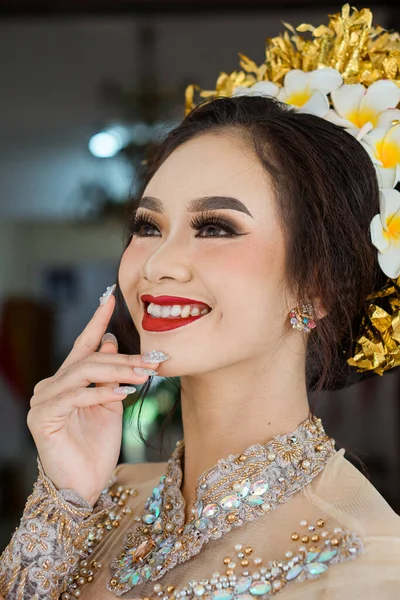 Beautiful Indonesian Woman Wearing Kebaya Kebaya Type Upper Garment Traditionally — Stock Photo, Image