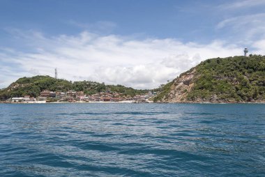 Bahia, Brezilya 'da Morro de So Paulo. İlk sahil köyü ve deniz feneri.
