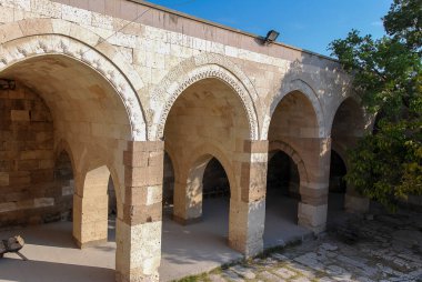 Sultanhani Caravanserai, Konya, Türkiye. Ticaret noktası ve kervan durağı İpek Yolu üzerinde. 