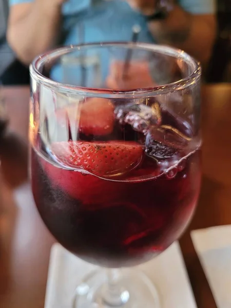 Sangria Glass Strawberries Ice — Stock Photo, Image