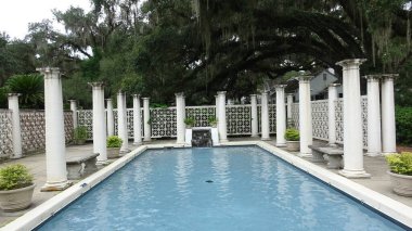 Pool from 1920's in Park