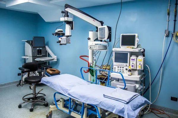 医学写真 手術室だ 写真は被写界深度が浅い選択焦点です 2015年12月12日のカイロエジプトでの写真 — ストック写真