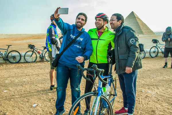 Tour Afrique Cyklar Rida Kairo Till Kapstaden Fotograferad Kairo Egypten — Stockfoto