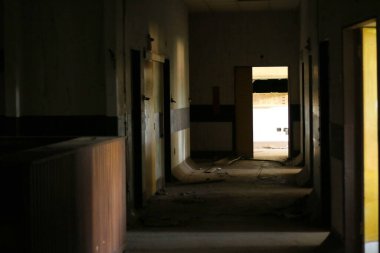 Ghost hunting at abandoned Kempton Park Hospital