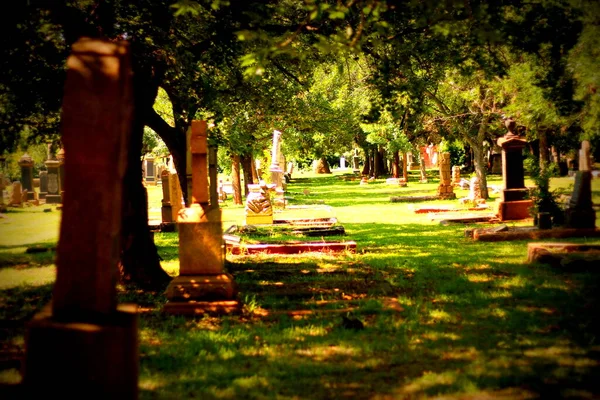 Old Graves Brixton Cemetery — ストック写真