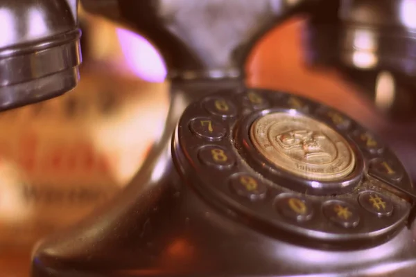 Old Fashioned Rotary Telephone —  Fotos de Stock