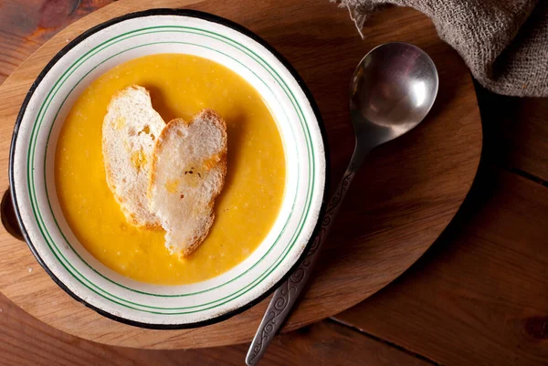 hot spicy pumpkin soup