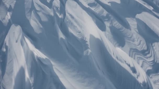 Top View Snow Dunes Flight Beautiful Snow Valley Wind Patterns — Vídeos de Stock