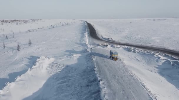 Lonely Car Goes Snowy Empty Siberian Road Afternoon — 비디오