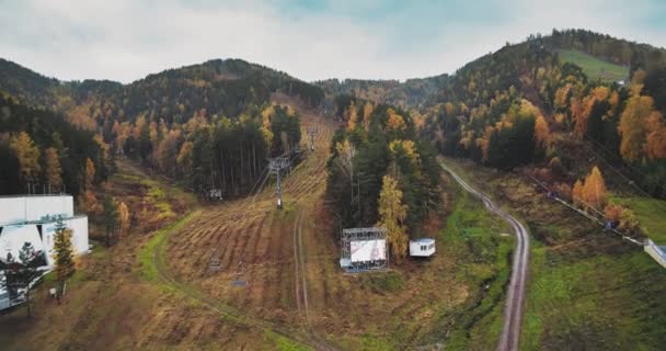 Flying Forest Colorful Trees Cable Cars Autumn Entourage Hills Mountains — Stockvideo