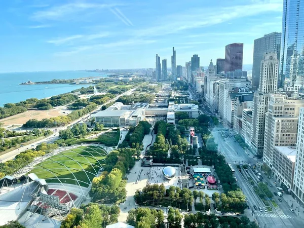Sweeping View Lakefront Downtown Chicago — 스톡 사진