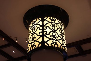beautiful design and glowing pattern chandelier