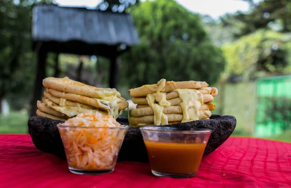 Typical Salvadoran Dish Cheese Pupusas Cabbage Tomato Sauce Rice Corn — 스톡 사진