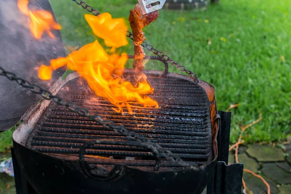 Lighting Charcoal Make Roast Beef Grill Fire — Fotografia de Stock