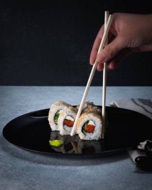 California roll, plato de comida japonesa, Sushi