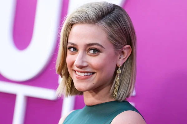 American Actress Lili Reinhart Wearing Miu Miu Arrives Los Angeles — 스톡 사진