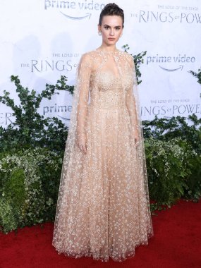American actress Ema Horvath wearing a Monique Lhuillier dress arrives at the Los Angeles Premiere Of Amazon Prime Video's 'The Lord Of The Rings: The Rings Of Power' Season 1 held at The Culver Studios on August 15, 2022 in Culver City, Los Angeles