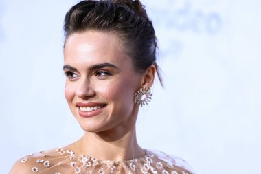 American actress Ema Horvath wearing a Monique Lhuillier dress arrives at the Los Angeles Premiere Of Amazon Prime Video's 'The Lord Of The Rings: The Rings Of Power' Season 1 held at The Culver Studios on August 15, 2022 in Culver City, Los Angeles