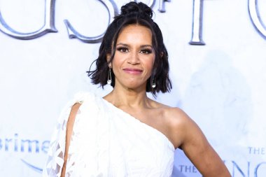 Australian actress Sara Zwangobani arrives at the Los Angeles Premiere Of Amazon Prime Video's 'The Lord Of The Rings: The Rings Of Power' Season 1 held at The Culver Studios on August 15, 2022 in Culver City, Los Angeles, California, United States. 
