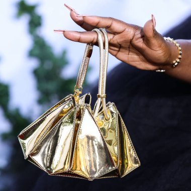 American actress Shoniqua Shandai arrives at the Los Angeles Premiere Of Amazon Prime Video's 'The Lord Of The Rings: The Rings Of Power' Season 1 held at The Culver Studios on August 15, 2022 in Culver City, Los Angeles, California, United States. 