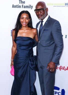 Jeanette Hopkins and husband/American former professional boxer Bernard Hopkins arrive at the 22nd Annual Harold And Carole Pump Foundation Gala held at The Beverly Hilton Hotel on August 19, 2022 in Beverly Hills, Los Angeles, California