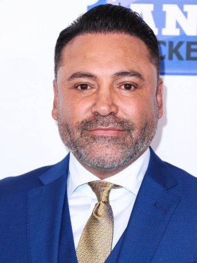 American boxing promoter and former professional boxer Oscar De La Hoya arrives at the 22nd Annual Harold And Carole Pump Foundation Gala held at The Beverly Hilton Hotel on August 19, 2022 in Beverly Hills, Los Angeles, California, United States.