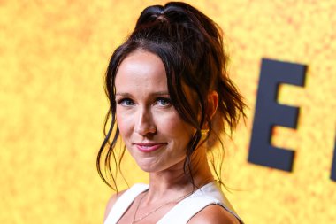 American actress Anna Camp arrives at the Los Angeles Premiere Of Apple TV+'s Original Series 'See' Season 3 held at Directors Guild of America (DGA) Theater Complex on August 23, 2022 in Los Angeles, California, United States.