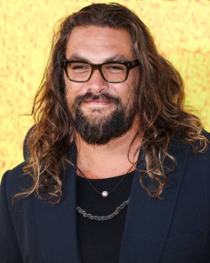 American actor Jason Momoa arrives at the Los Angeles Premiere Of Apple TV+'s Original Series 'See' Season 3 held at Directors Guild of America (DGA) Theater Complex on August 23, 2022 in Los Angeles, California, United States. 