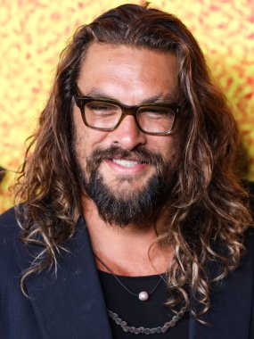 American actor Jason Momoa arrives at the Los Angeles Premiere Of Apple TV+'s Original Series 'See' Season 3 held at Directors Guild of America (DGA) Theater Complex on August 23, 2022 in Los Angeles, California, United States. 