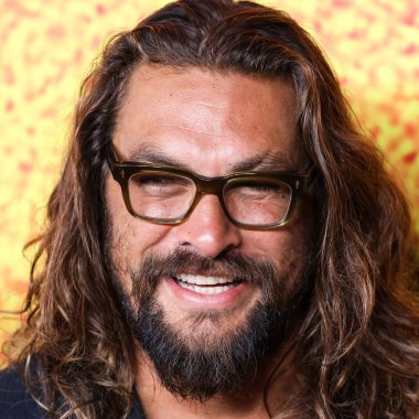 American actor Jason Momoa arrives at the Los Angeles Premiere Of Apple TV+'s Original Series 'See' Season 3 held at Directors Guild of America (DGA) Theater Complex on August 23, 2022 in Los Angeles, California, United States.