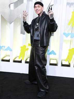 Blackbear arrives at the 2022 MTV Video Music Awards held at the Prudential Center on August 28, 2022 in Newark, New Jersey, United States.
