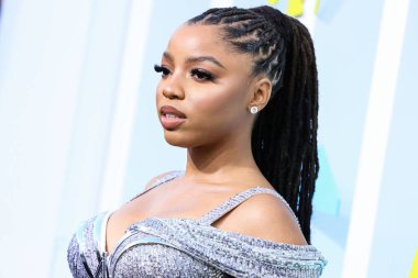 Chloe Bailey arrives at the 2022 MTV Video Music Awards held at the Prudential Center on August 28, 2022 in Newark, New Jersey, United States.