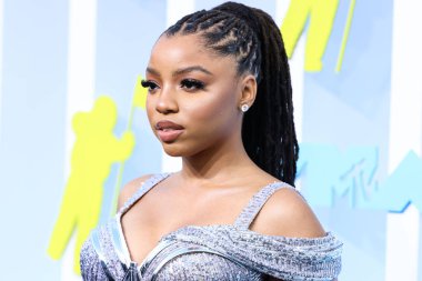 Chloe Bailey arrives at the 2022 MTV Video Music Awards held at the Prudential Center on August 28, 2022 in Newark, New Jersey, United States.