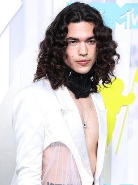 Conan Gray arrives at the 2022 MTV Video Music Awards held at the Prudential Center on August 28, 2022 in Newark, New Jersey, United States.