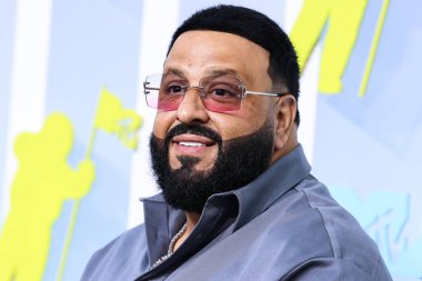 DJ Khaled arrives at the 2022 MTV Video Music Awards held at the Prudential Center on August 28, 2022 in Newark, New Jersey, United States. 