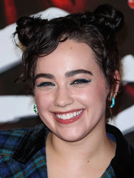 American Actress Mary Mouser Arrives Los Angeles Premiere Netflix Cobra — Foto Stock