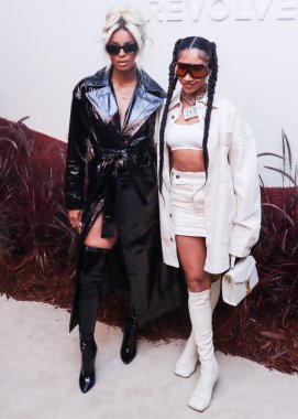 Ciara Prensesi Wilson ve BIA REVOLVE Galerisi NYFW 'ye (New York Moda Haftası) 8 Eylül 2022' de Hudson Yards 'daki The Shops' ta düzenlenen sunum açılış etkinliğine geldiler..