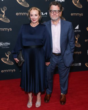 Amerikalı aktris J. Smith-Cameron (Jean Isabel Smith) ve kocası / Amerikalı film yönetmeni Kenneth Lonergan, Televizyon Akademisi 'nin Televizyon Akademisi' nde düzenlenen 74. 