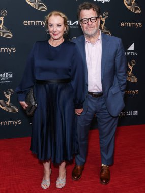 Amerikalı aktris J. Smith-Cameron (Jean Isabel Smith) ve kocası / Amerikalı film yönetmeni Kenneth Lonergan, Televizyon Akademisi 'nin Televizyon Akademisi' nde düzenlenen 74. 