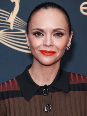 Amerikalı aktris Christina Ricci, Hollywood Reporter ve SAG-AFTRA 'nın 74. Geleneksel Emmy Ödülleri' Emmy Adayları Gecesi 'ne 10 Eylül 2022' de 8899 Beverly 'de Batı Hollywood, Los Angeles, Kaliforniya' da düzenlenen Penthouse 'a geldi.