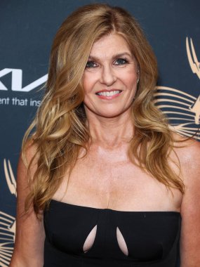 Amerikalı aktris Connie Britton, 9 Eylül 2022 'de Kuzey Hollywood, Los Angeles' ta düzenlenen Televizyon Akademisi 'nin 74. Yıllık Emmy Ödülleri Performans Nominee Kutlaması' na geldi.
