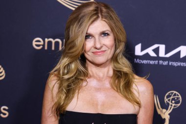 Amerikalı aktris Connie Britton, 9 Eylül 2022 'de Kuzey Hollywood, Los Angeles' ta düzenlenen Televizyon Akademisi 'nin 74. Yıllık Emmy Ödülleri Performans Nominee Kutlaması' na geldi.