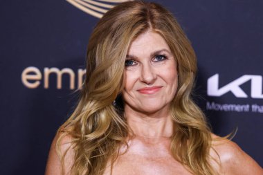 Amerikalı aktris Connie Britton, 9 Eylül 2022 'de Kuzey Hollywood, Los Angeles' ta düzenlenen Televizyon Akademisi 'nin 74. Yıllık Emmy Ödülleri Performans Nominee Kutlaması' na geldi.